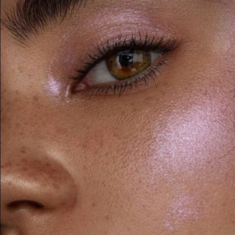 ☘️HP☘️ BECCA’s Shimmering Skin Perfector Pressed Lilac Geode - Picture 8 of 16